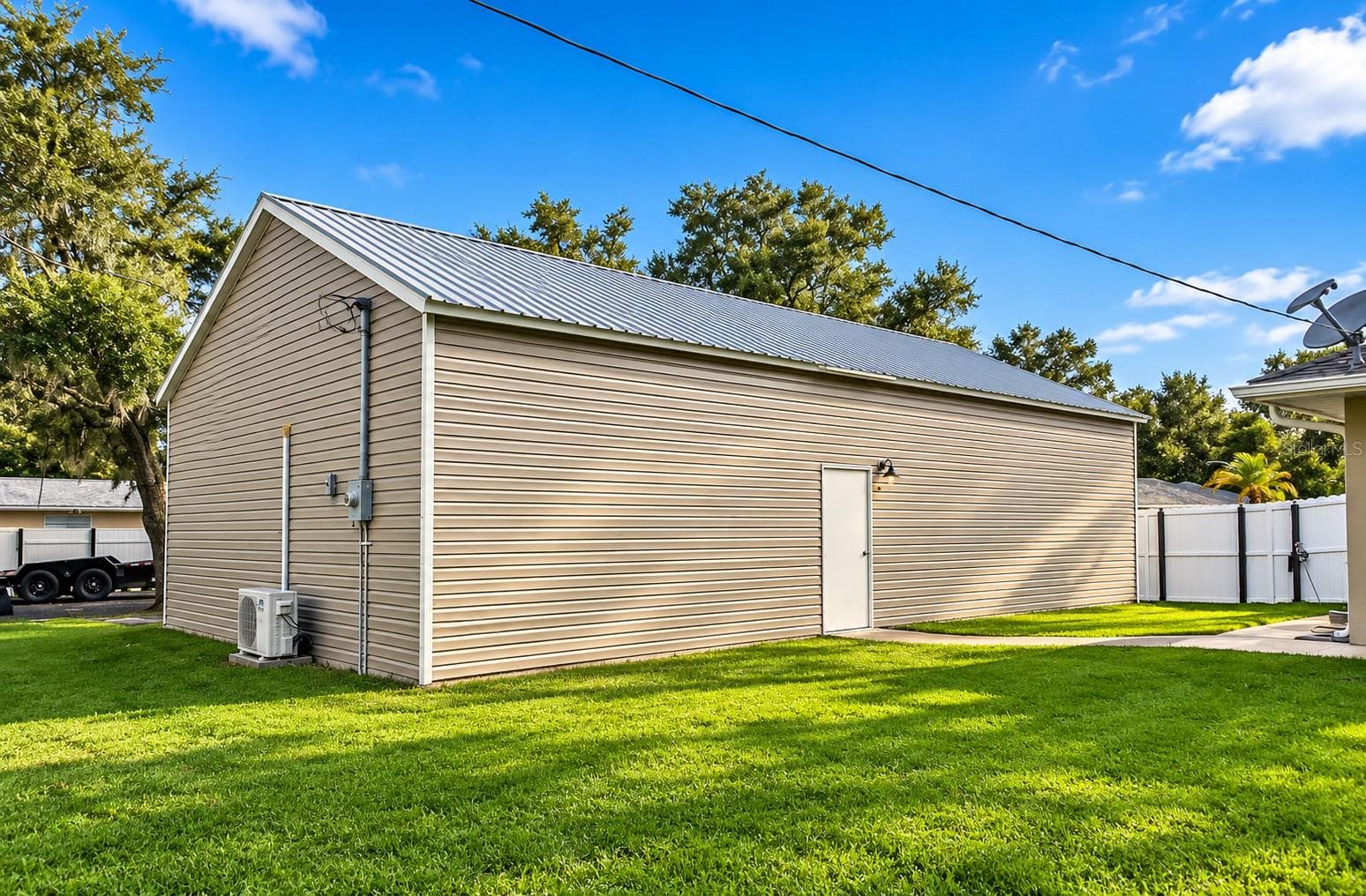 Single Family Residence at 20263 LADNER AVE, PORT CHARLOTTE, photo 10 of 13