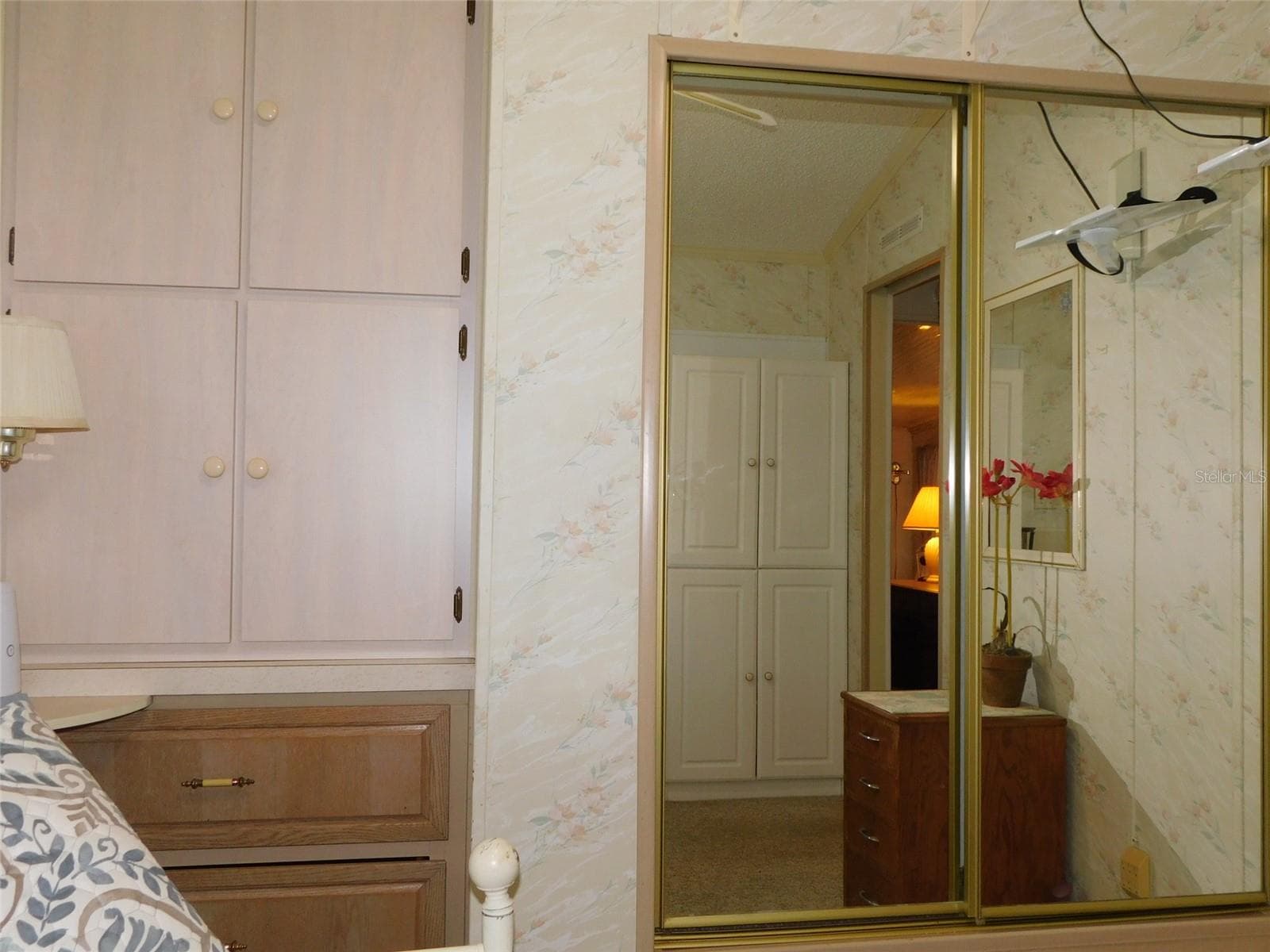 Manufactured Home at 7739 BLUFF BLVD #121, ZOLFO SPRINGS, photo 18 of 32