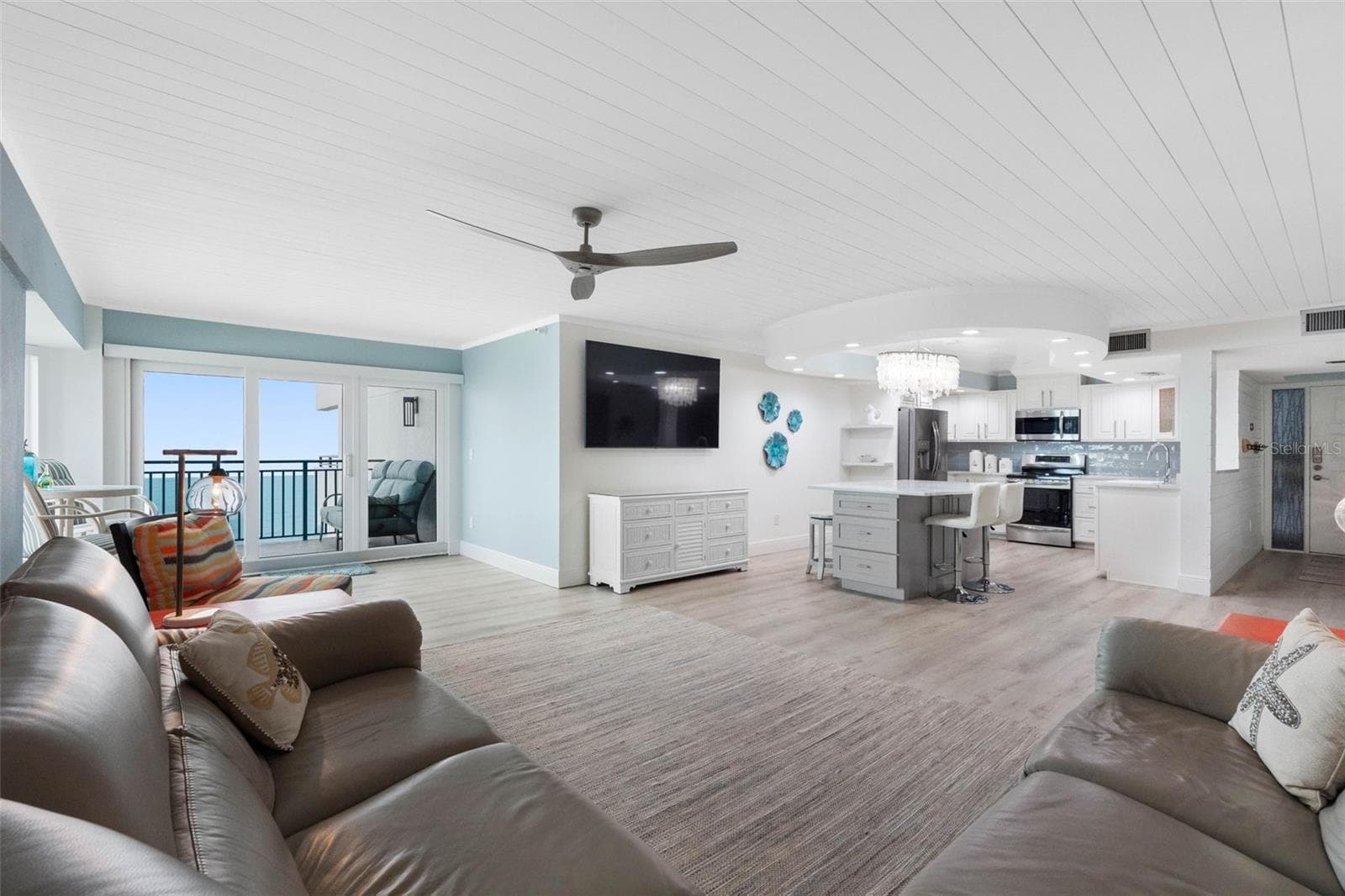Condominium at 1310 GULF BLVD #502, INDIAN ROCKS BEACH, photo 10 of 48