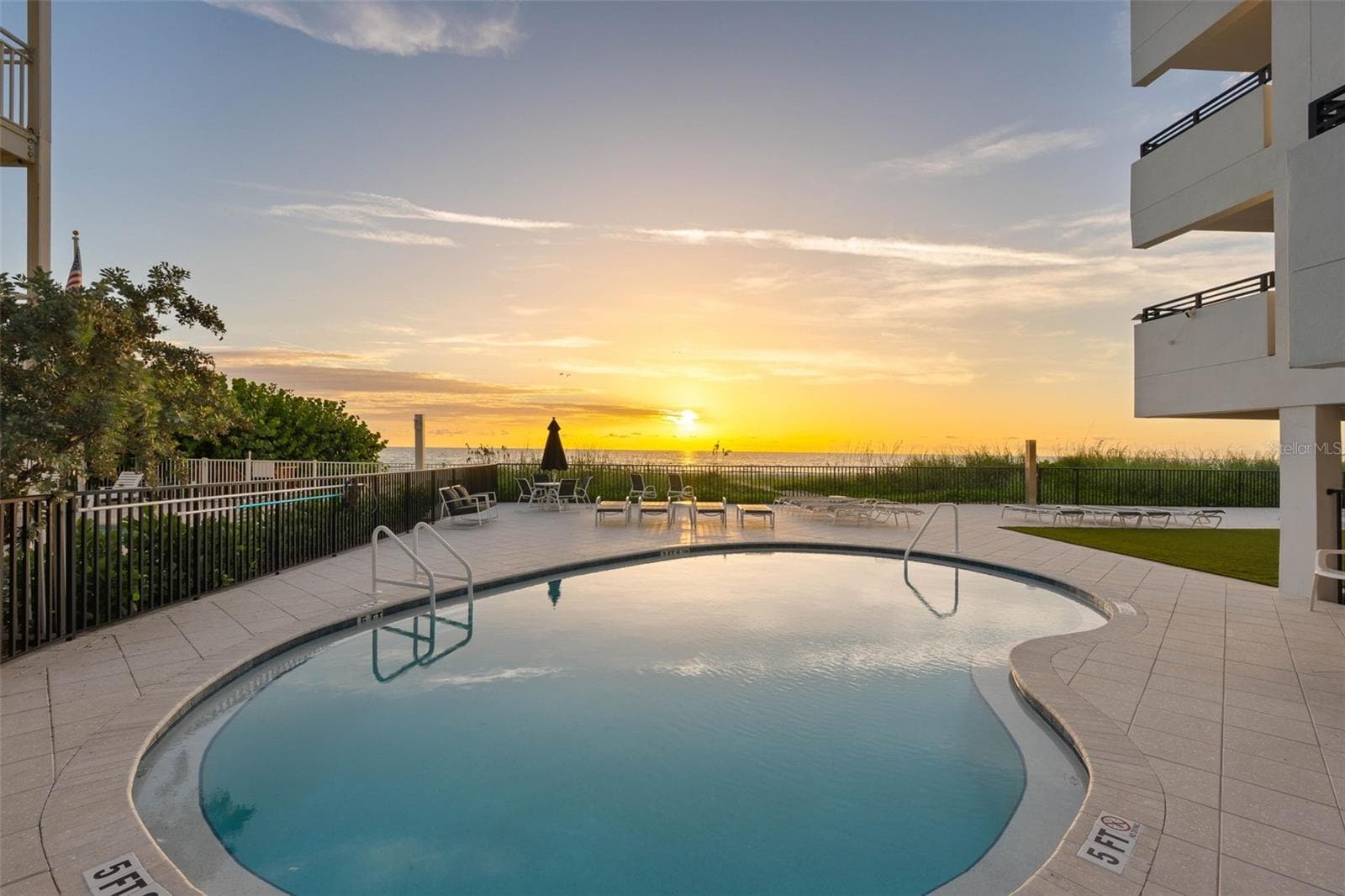 Condominium at 1310 GULF BLVD #502, INDIAN ROCKS BEACH, photo 13 of 48