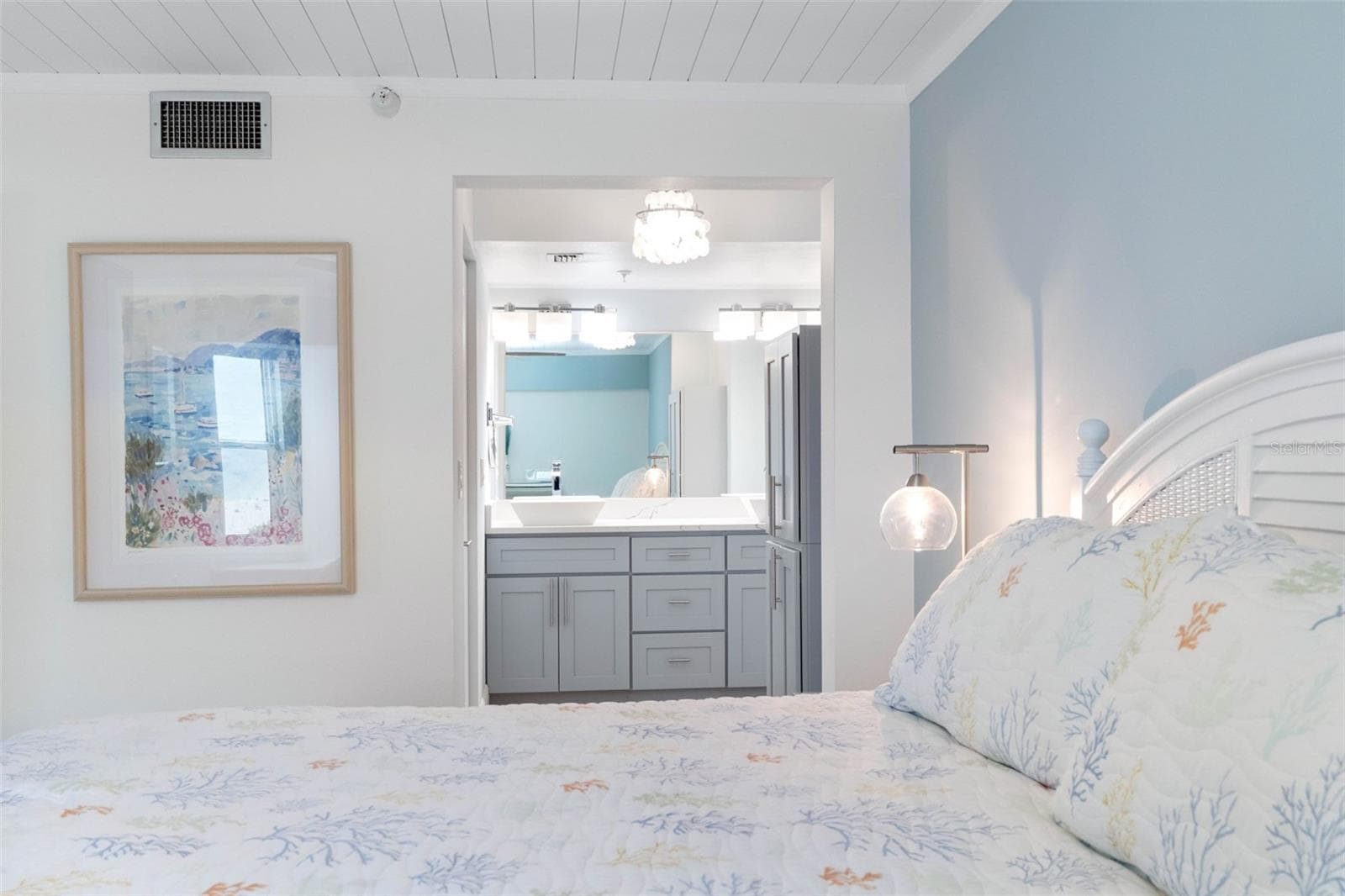 Condominium at 1310 GULF BLVD #502, INDIAN ROCKS BEACH, photo 27 of 48