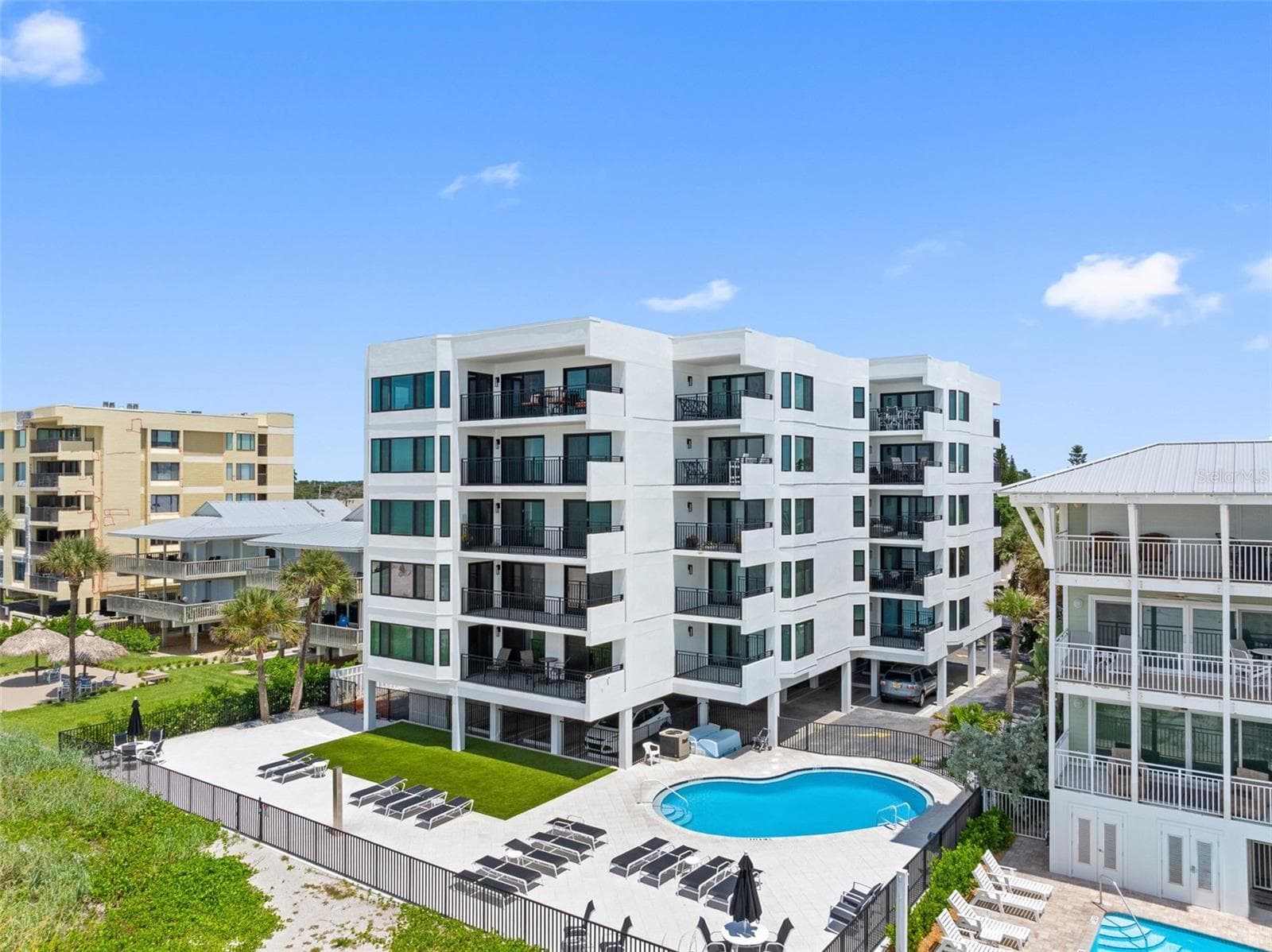 Condominium at 1310 GULF BLVD #502, INDIAN ROCKS BEACH, photo 32 of 48