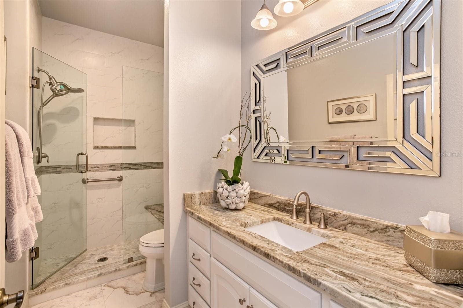 Bath 2 - Hall location - 1220 PRESTIGE PT, OVIEDO