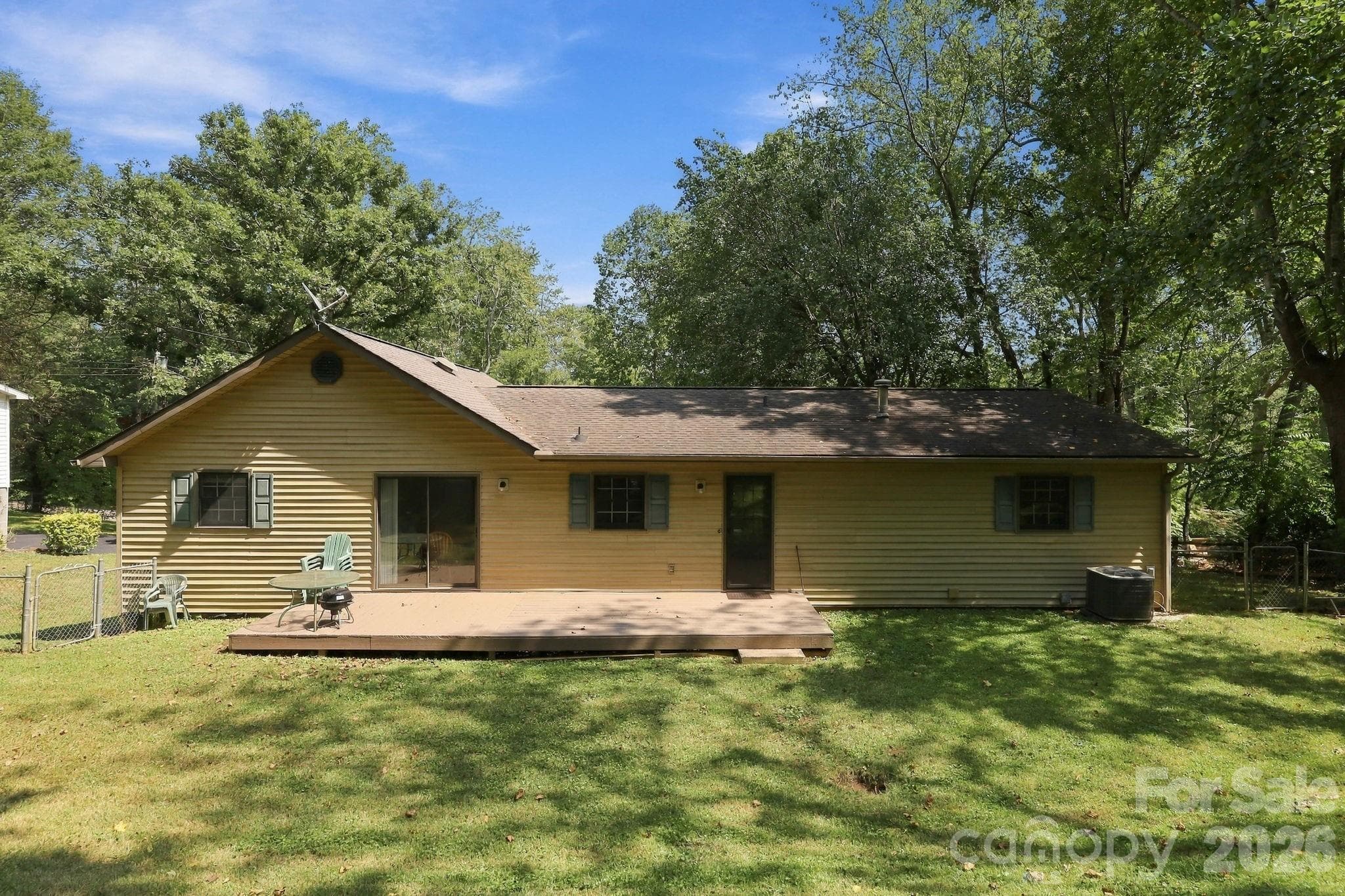 Single Family Residence at 6 Cisco Road, Asheville, photo 37 of 40