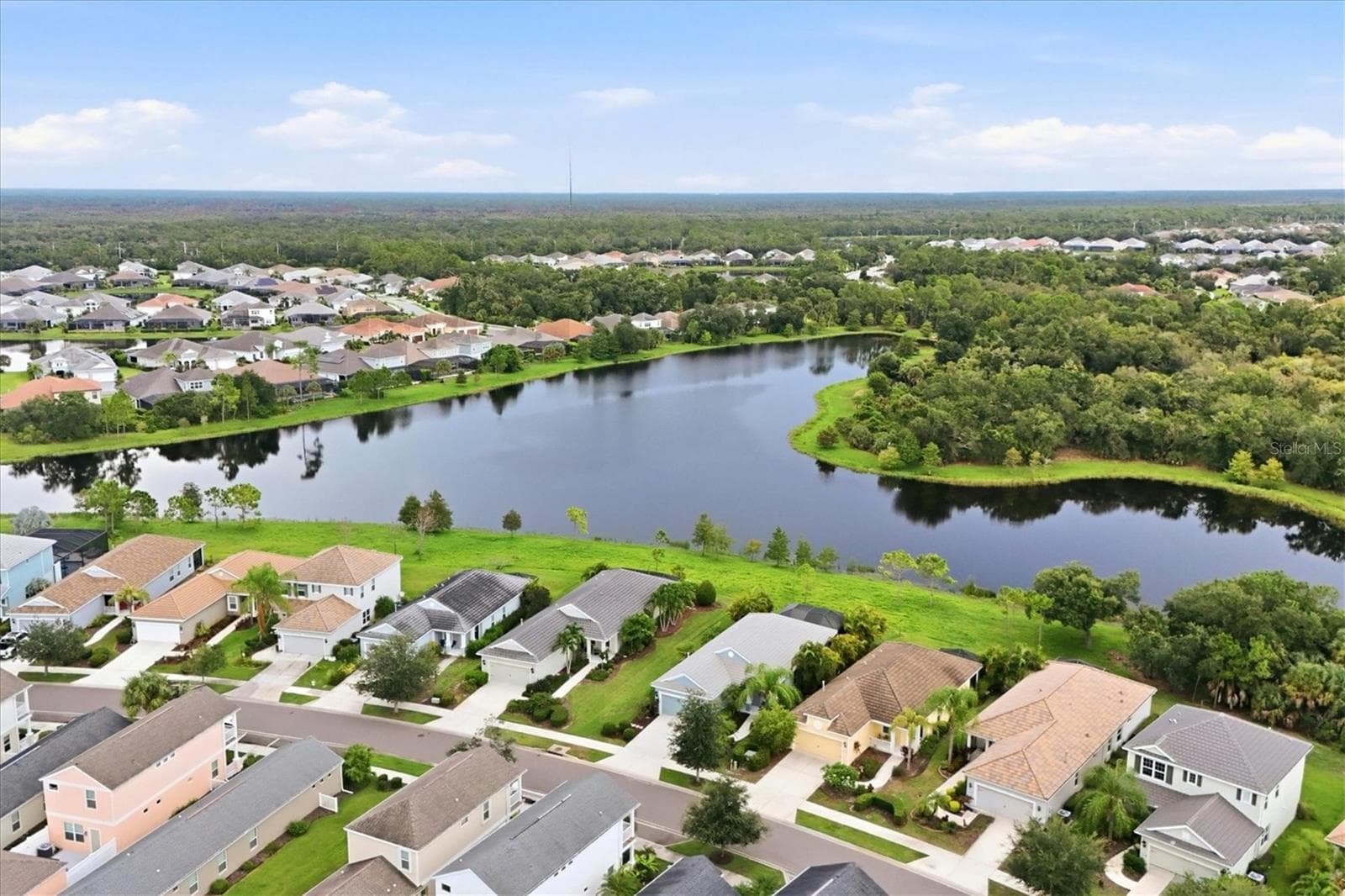Gorgeous water view overlooking preserve. - 12676 SAGEWOOD DR, VENICE