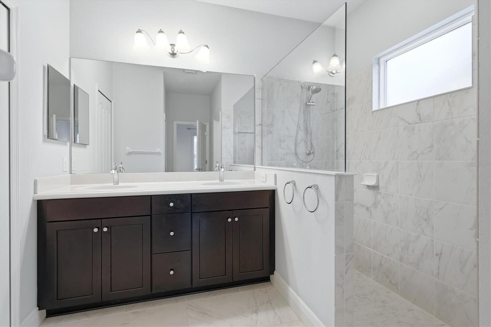 Primary Bathroom - 12676 SAGEWOOD DR, VENICE