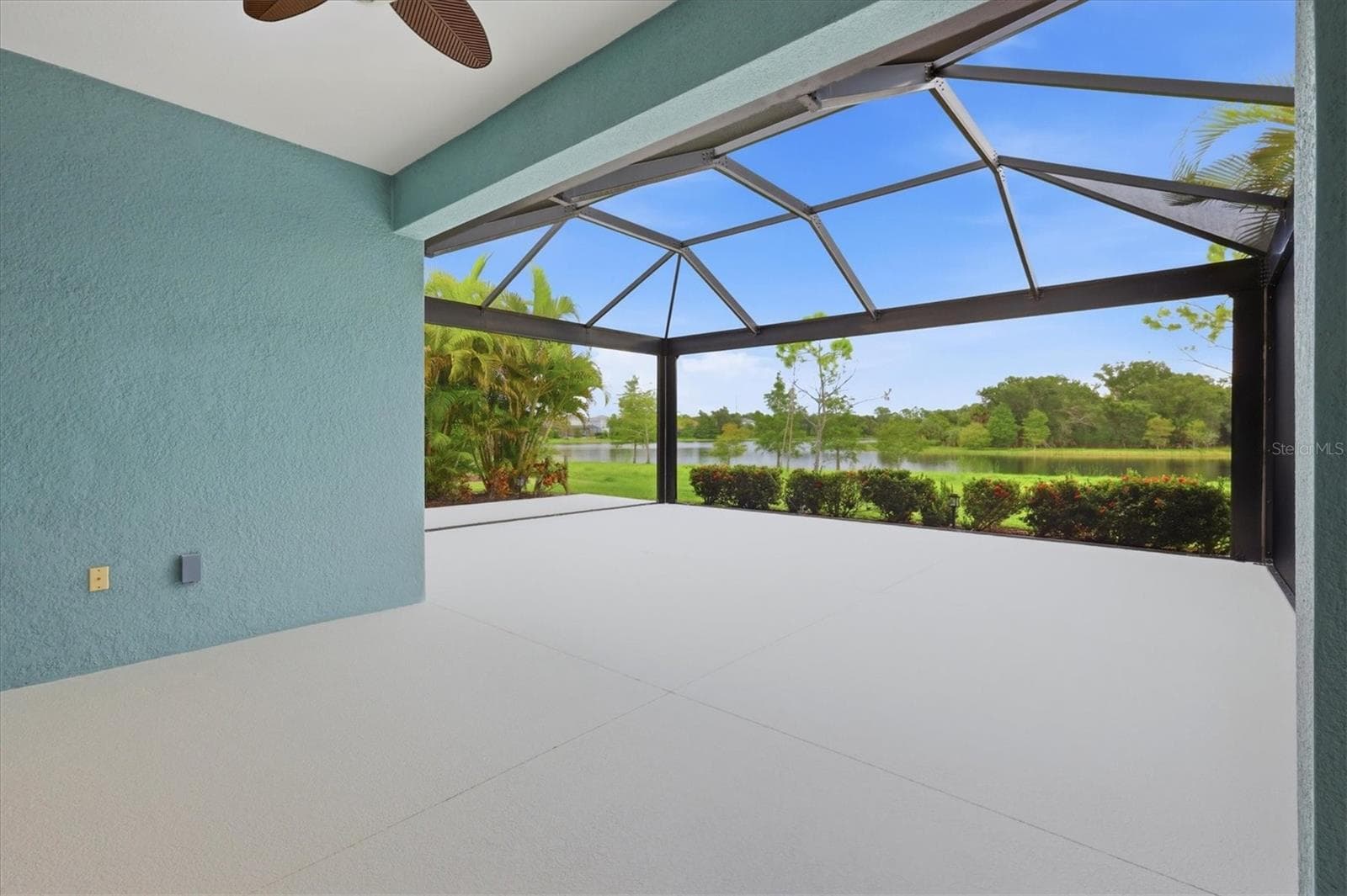 Expansive screen porch overlooking an AMAZING WATER VIEW! - 12676 SAGEWOOD DR, VENICE