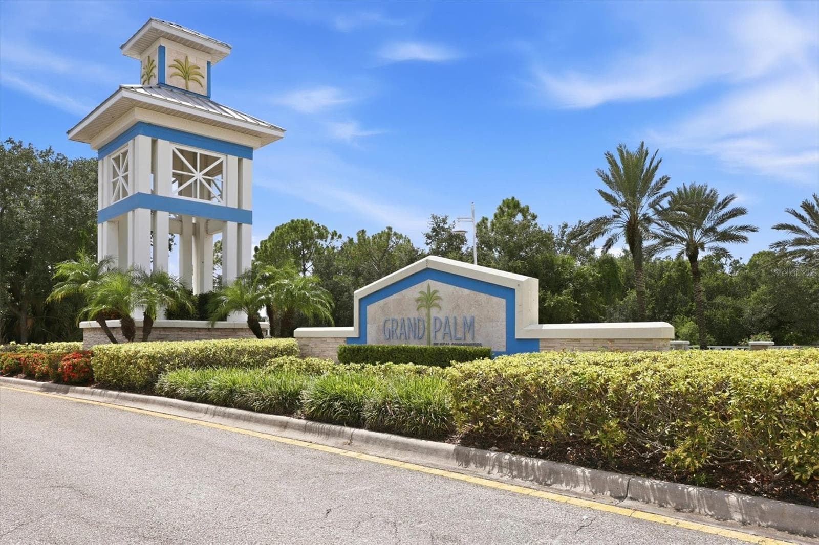 Located in the prestigious community of Grand Palm! - 12676 SAGEWOOD DR, VENICE