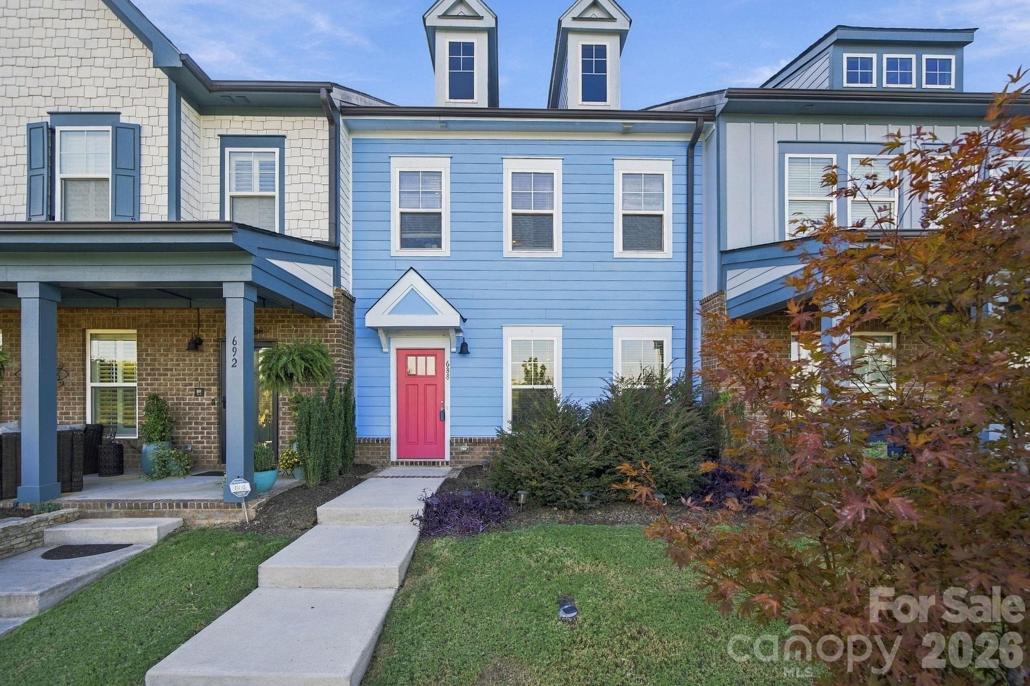 Townhouse at 688 Dunkins Ferry Road, Rock Hill, photo 2 of 43