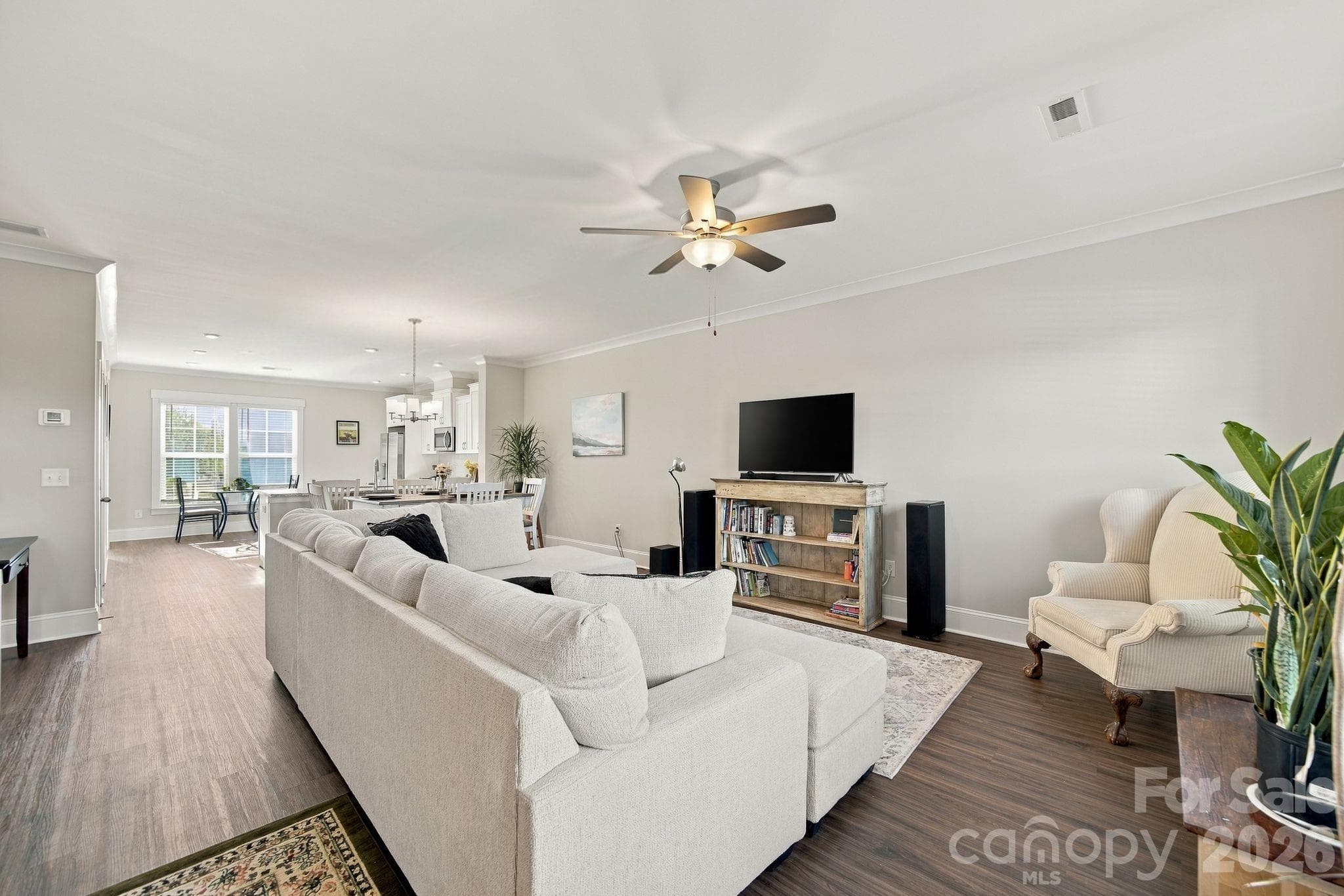 Townhouse at 688 Dunkins Ferry Road, Rock Hill, photo 5 of 43