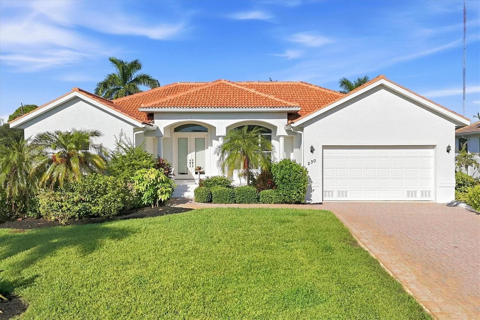 230 ARLINGTON DR