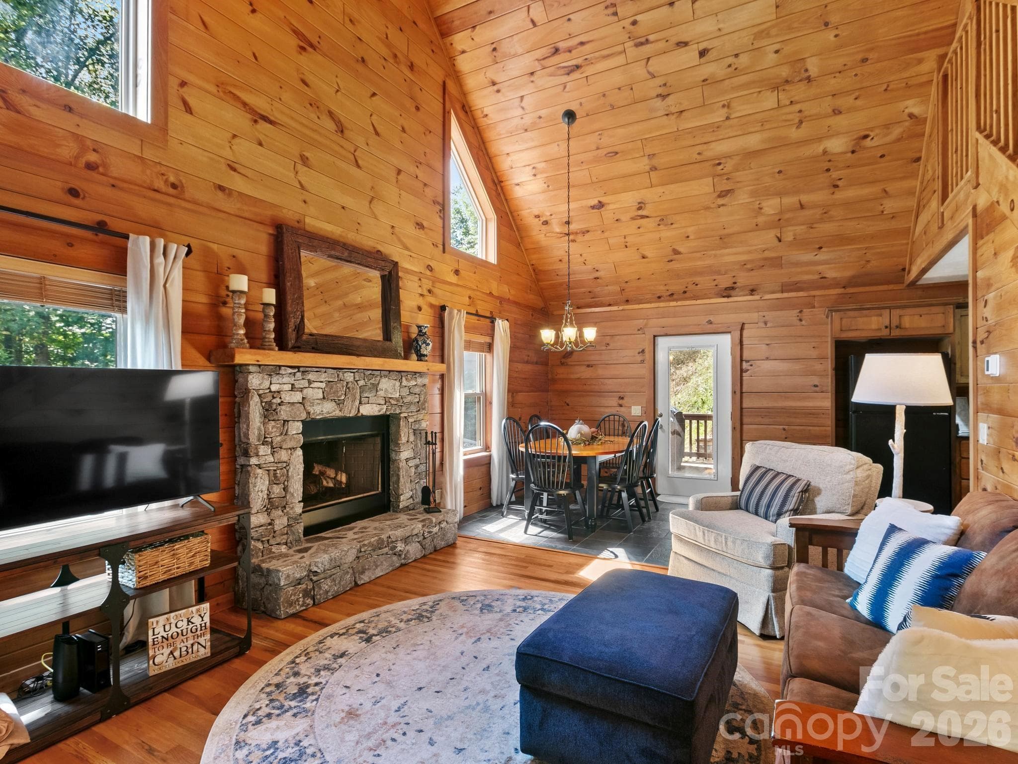 Living/family room. - 72 Cottontail Trail, Maggie Valley