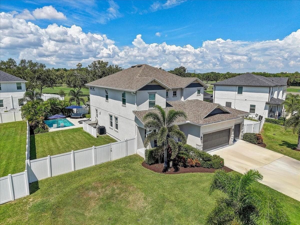 Single Family Residence at 2194 FAIRWAY AVE S, ST PETERSBURG, photo 2 of 85