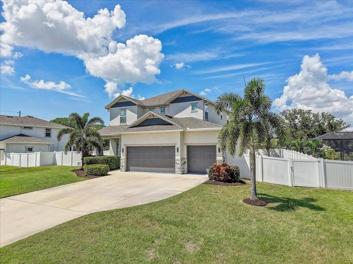 Single Family Residence at 2194 FAIRWAY AVE S, ST PETERSBURG, photo 66 of 85