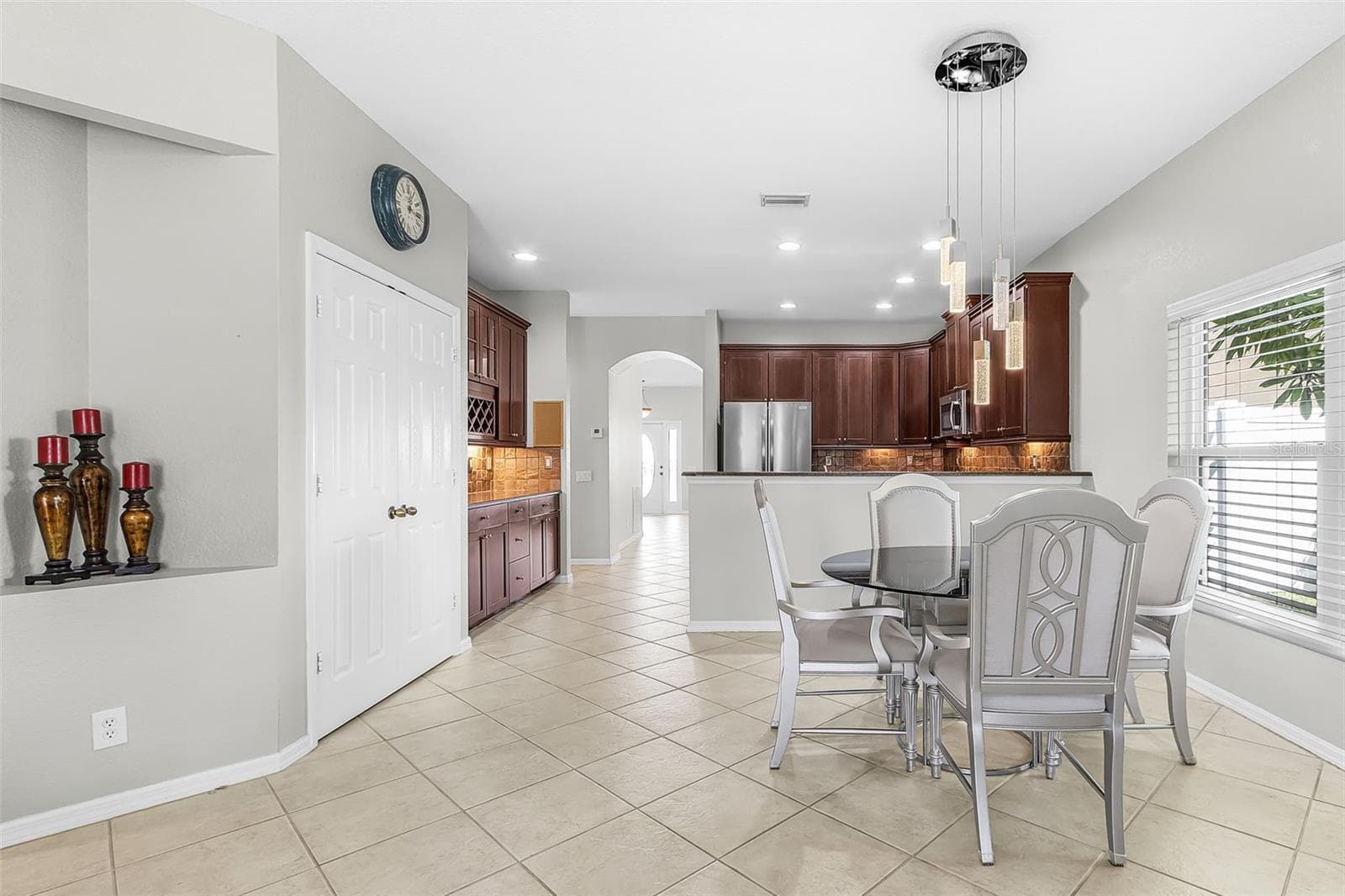Single Family Residence at 2229 CAPE HEATHER CIR, CAPE CORAL, photo 4 of 33