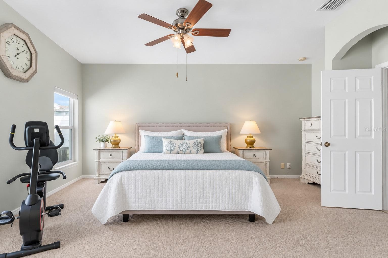 Single Family Residence at 2229 CAPE HEATHER CIR, CAPE CORAL, photo 17 of 33
