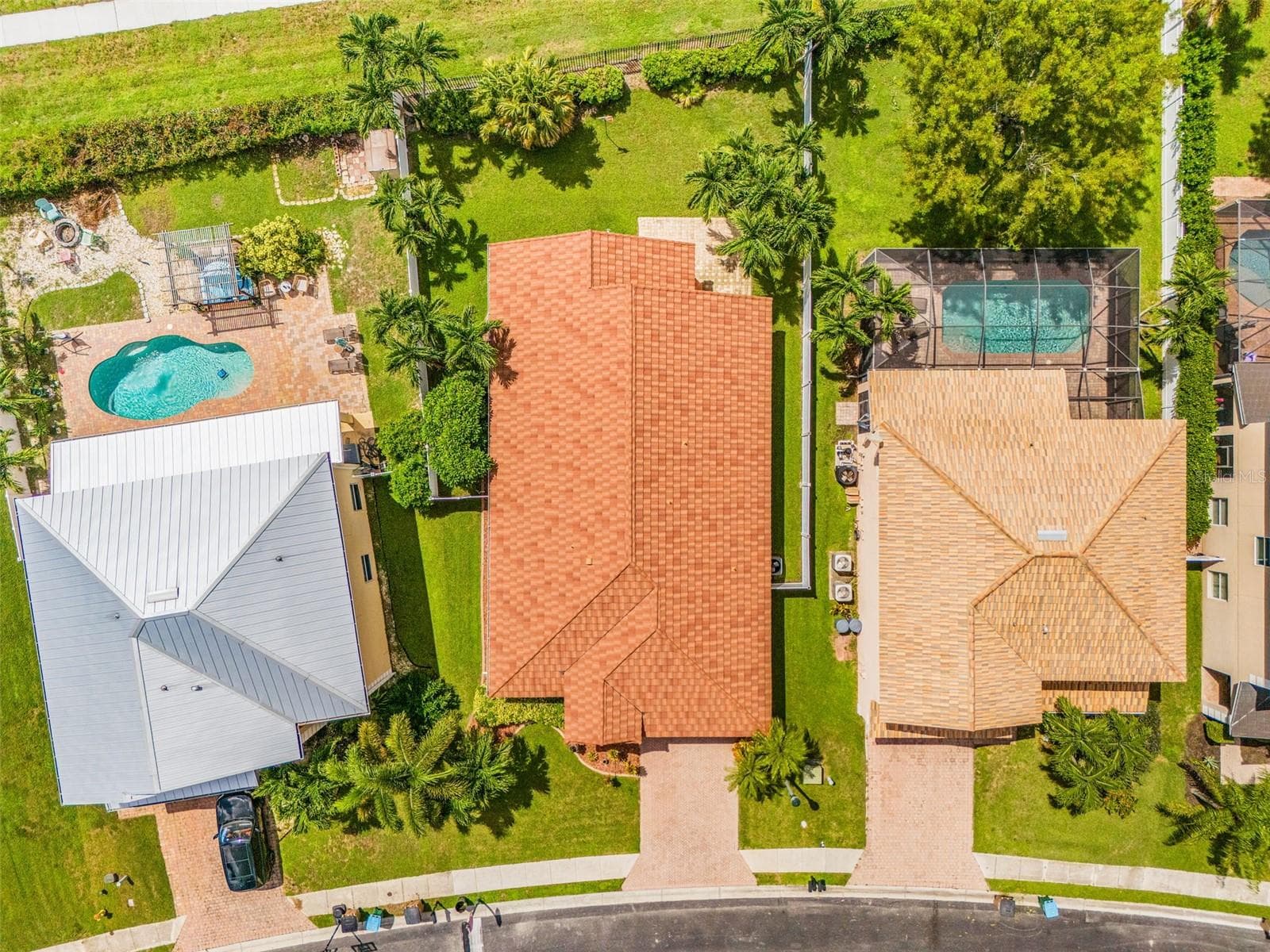 Single Family Residence at 2229 CAPE HEATHER CIR, CAPE CORAL, photo 26 of 33