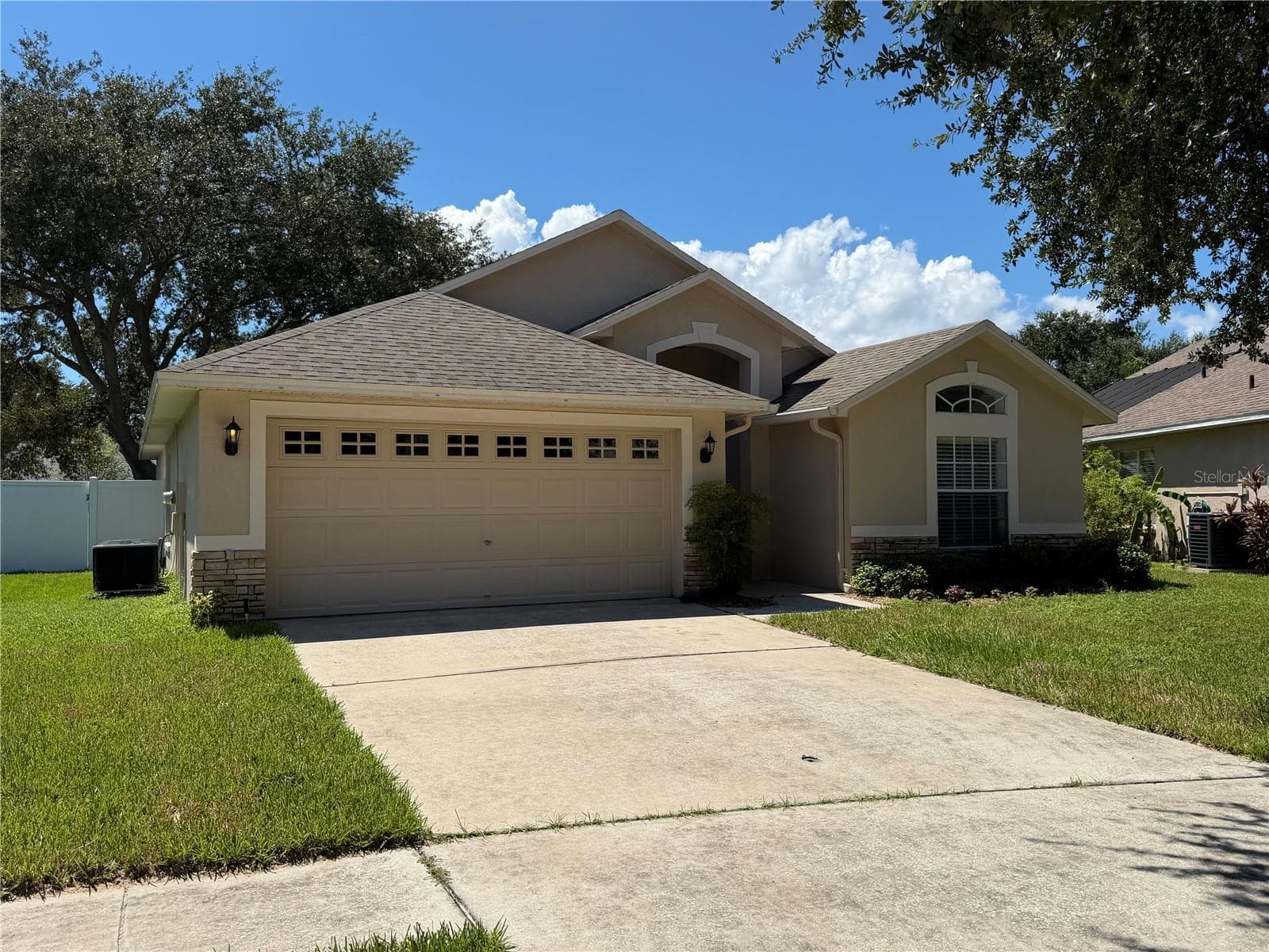 7016 JAMESTOWN MANOR DR