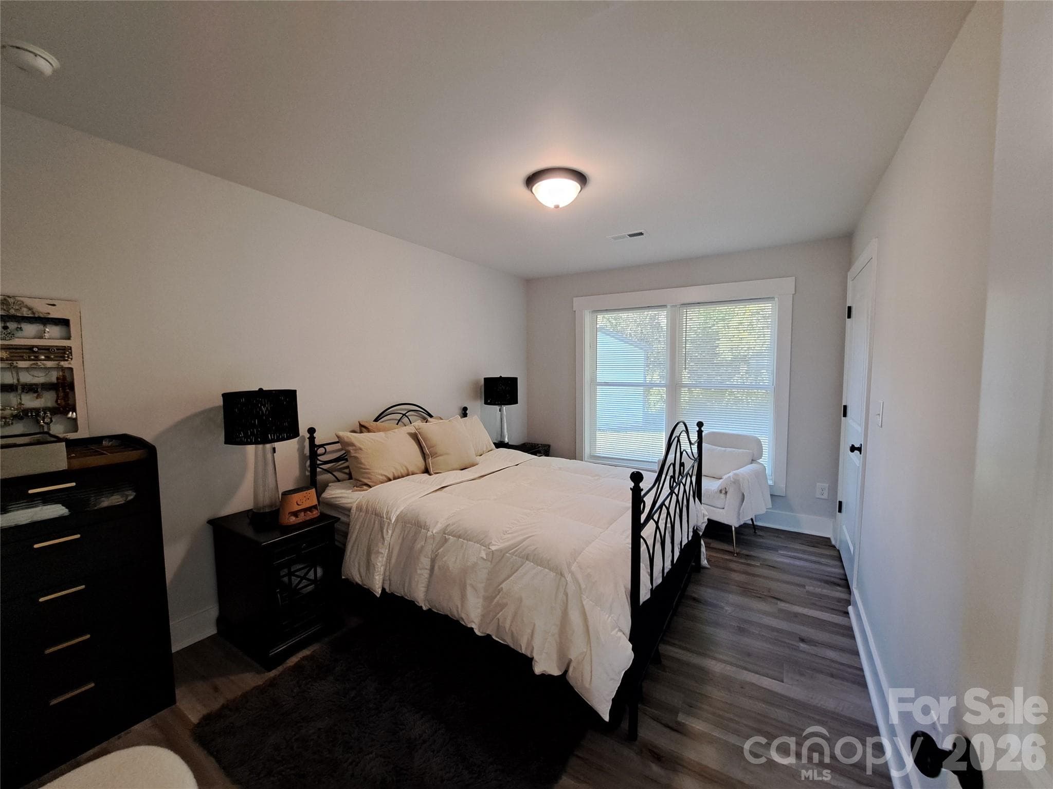 Single Family Residence at 425 Hilbert Road, Rockwell, photo 13 of 19