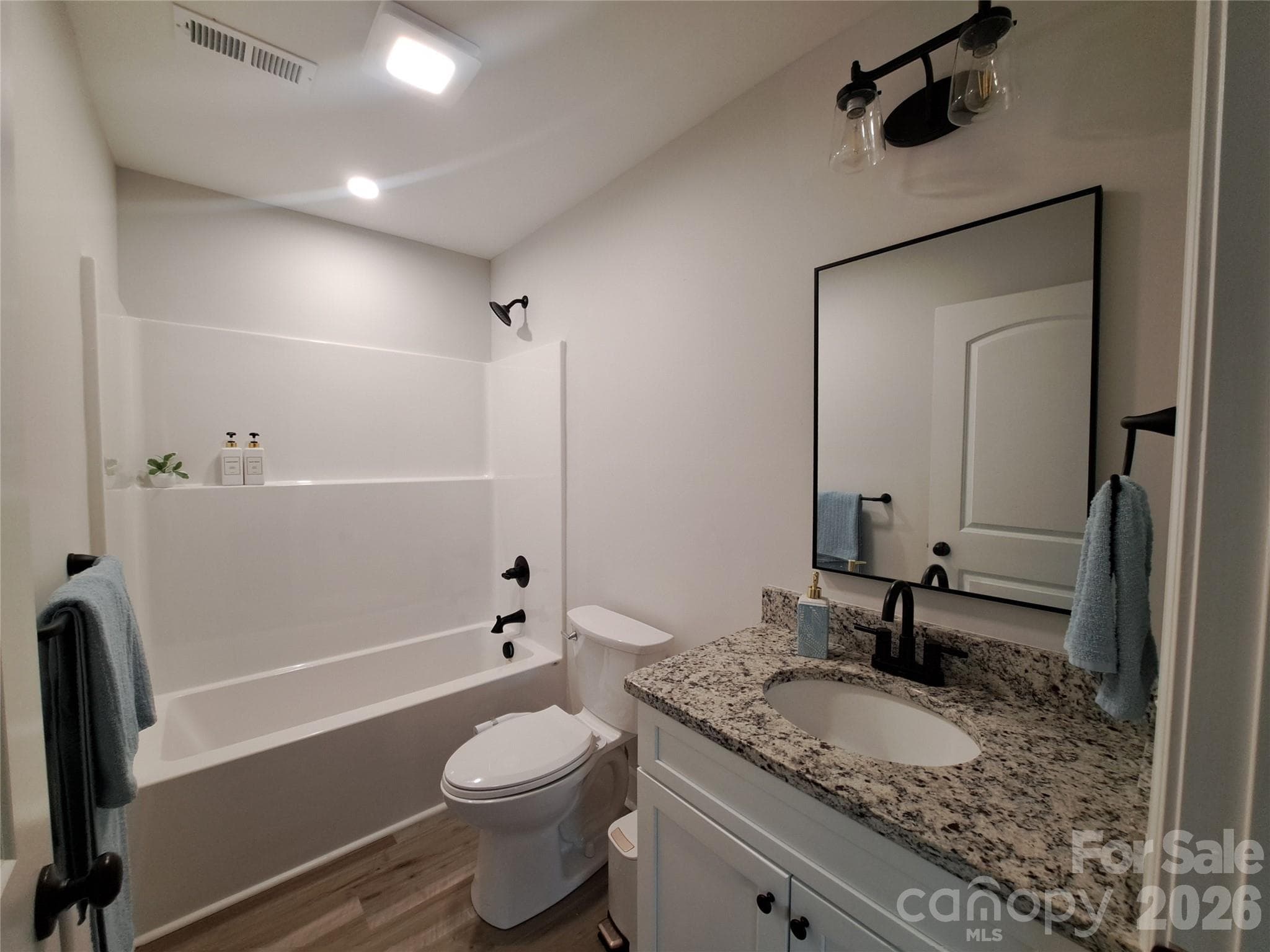 Single Family Residence at 425 Hilbert Road, Rockwell, photo 14 of 19