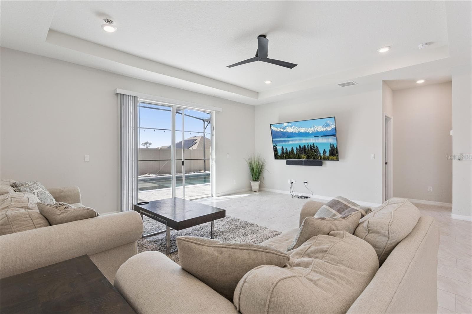 Living room - 2749 HILLTOP LOOP, APOPKA