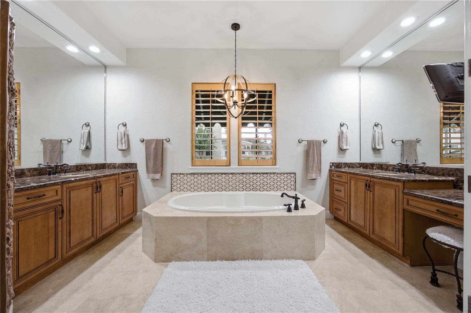 Single Family Residence at 912 CROTON RD, CELEBRATION, photo 8 of 54