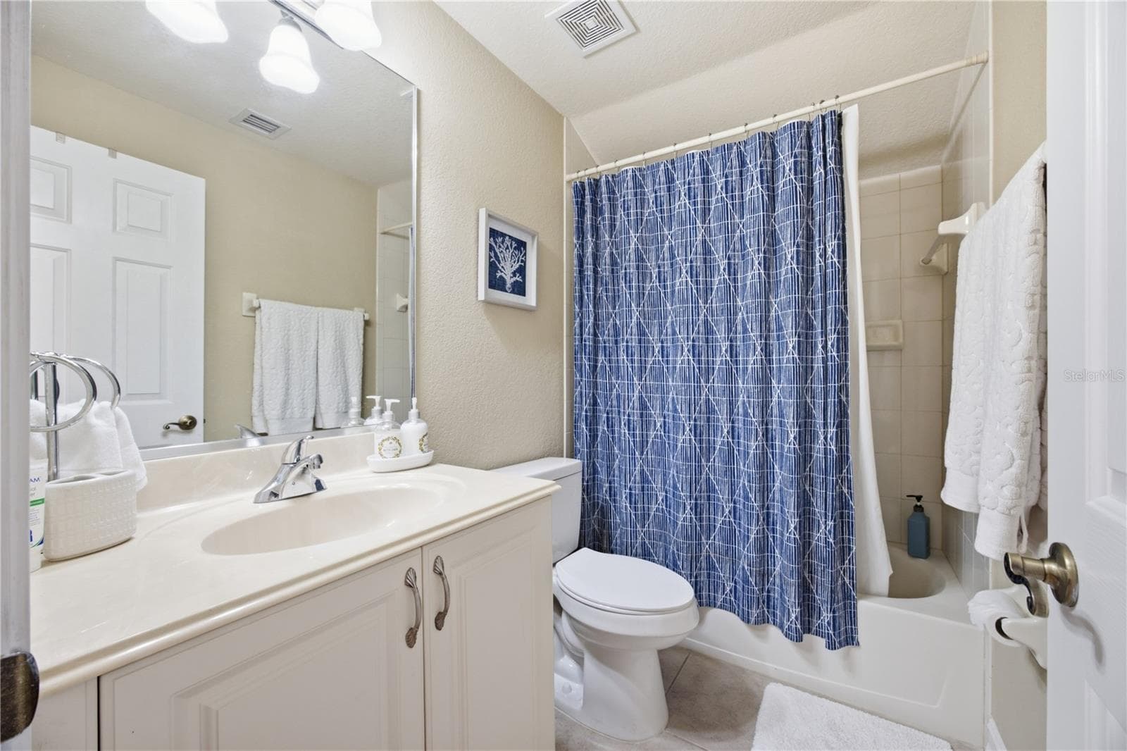 Single Family Residence at 912 CROTON RD, CELEBRATION, photo 40 of 54