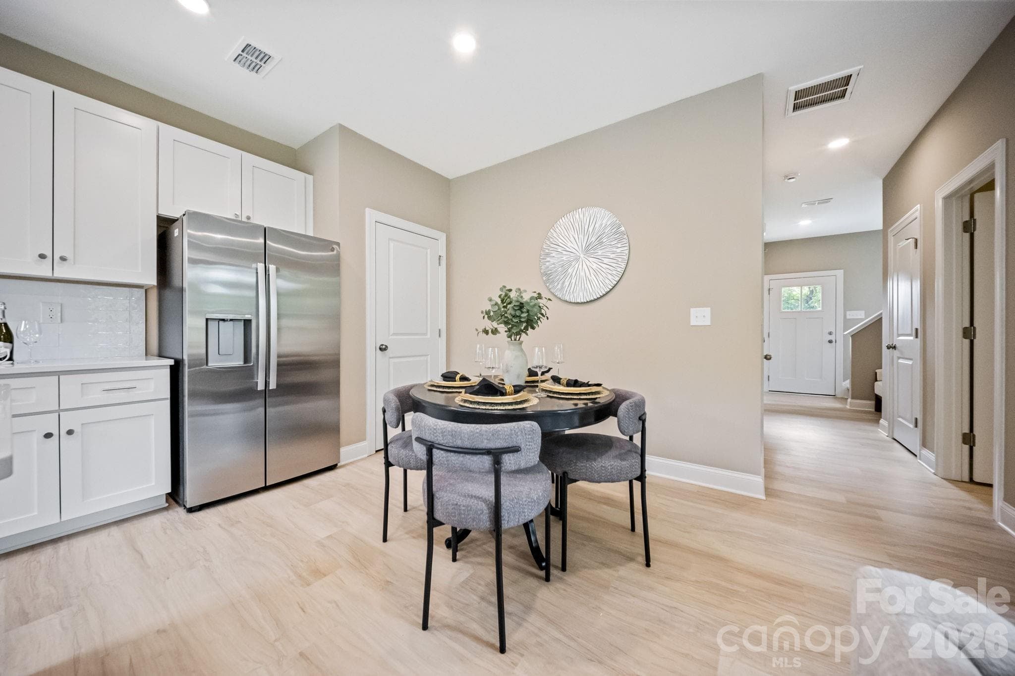 Townhouse at 3304 Meredith Avenue, Charlotte, photo 14 of 35