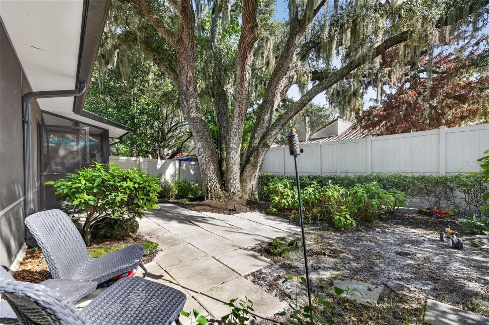 Single Family Residence at 1010 W PEBBLE BEACH CIR, WINTER SPRINGS, photo 33 of 42
