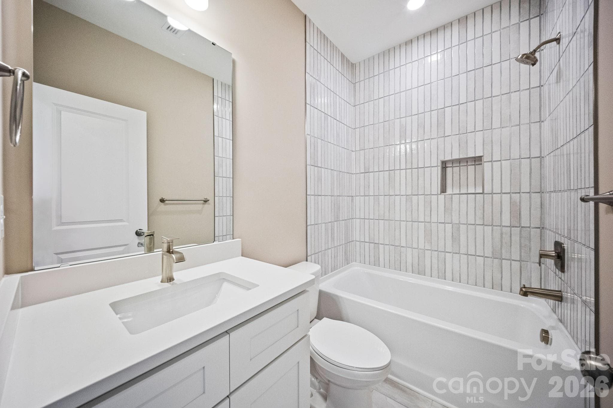 Townhouse at 3312 Meredith Avenue, Charlotte, photo 18 of 34