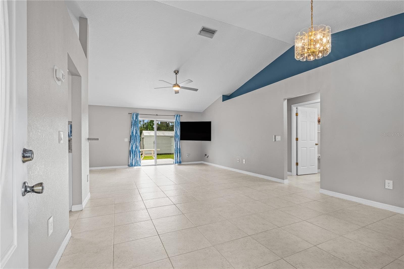 Single Family Residence at 2511 GLENWOOD AVE, NEW SMYRNA BEACH, photo 11 of 36