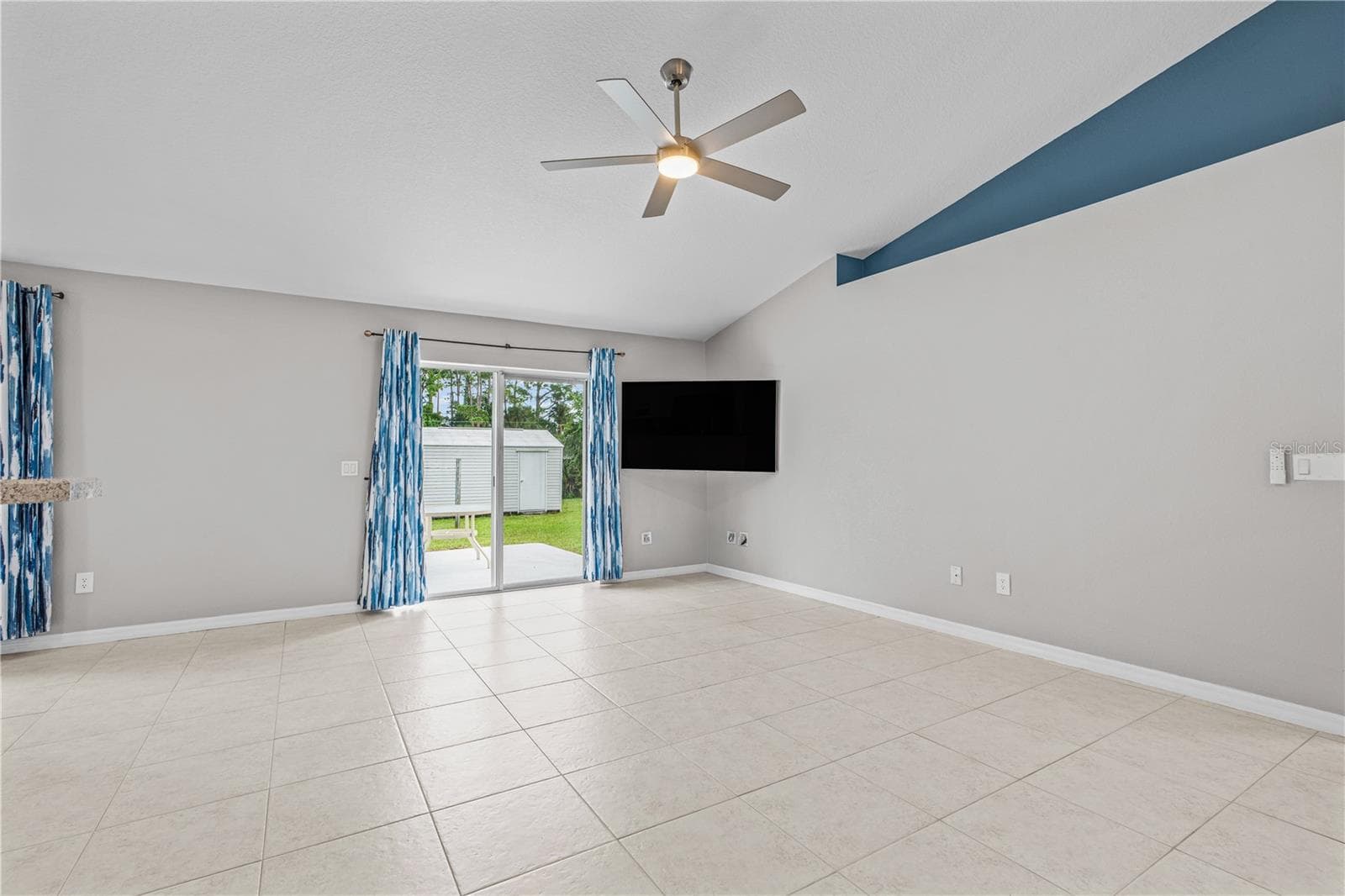 Single Family Residence at 2511 GLENWOOD AVE, NEW SMYRNA BEACH, photo 13 of 36