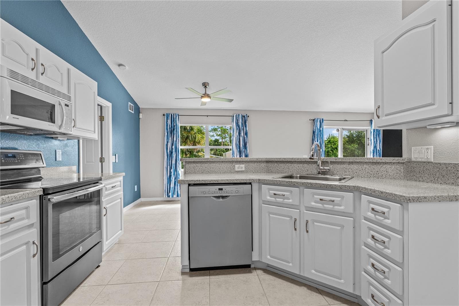 Single Family Residence at 2511 GLENWOOD AVE, NEW SMYRNA BEACH, photo 23 of 36