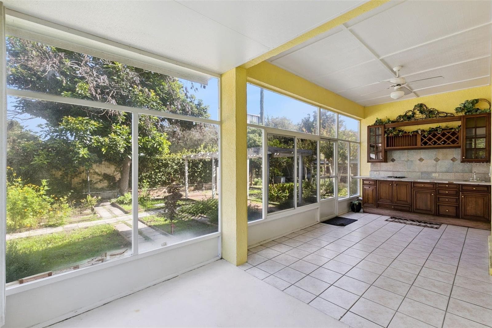 Single Family Residence at 4325 FARRELL LN, ORLANDO, photo 32 of 67