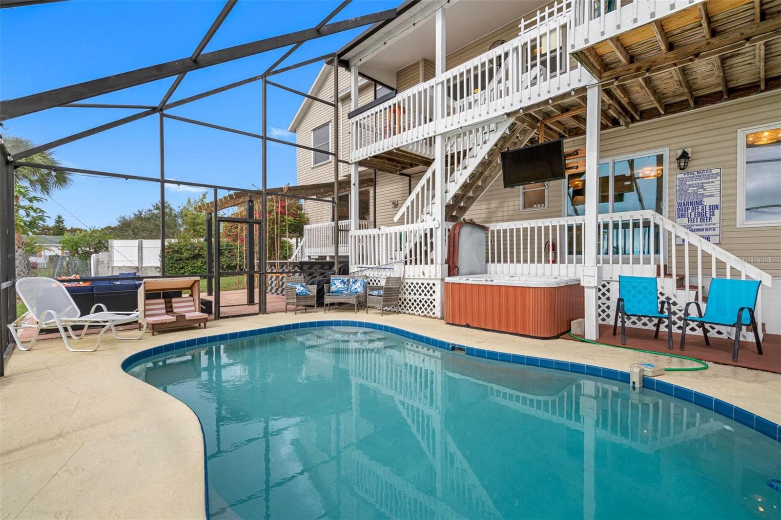 Single Family Residence at 12692 PINEWAY DR, LARGO, photo 42 of 66