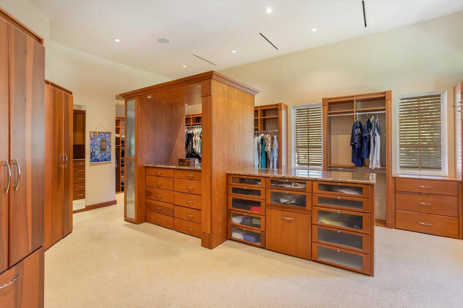 Master closet - 5192 VARDON DR, WINDERMERE