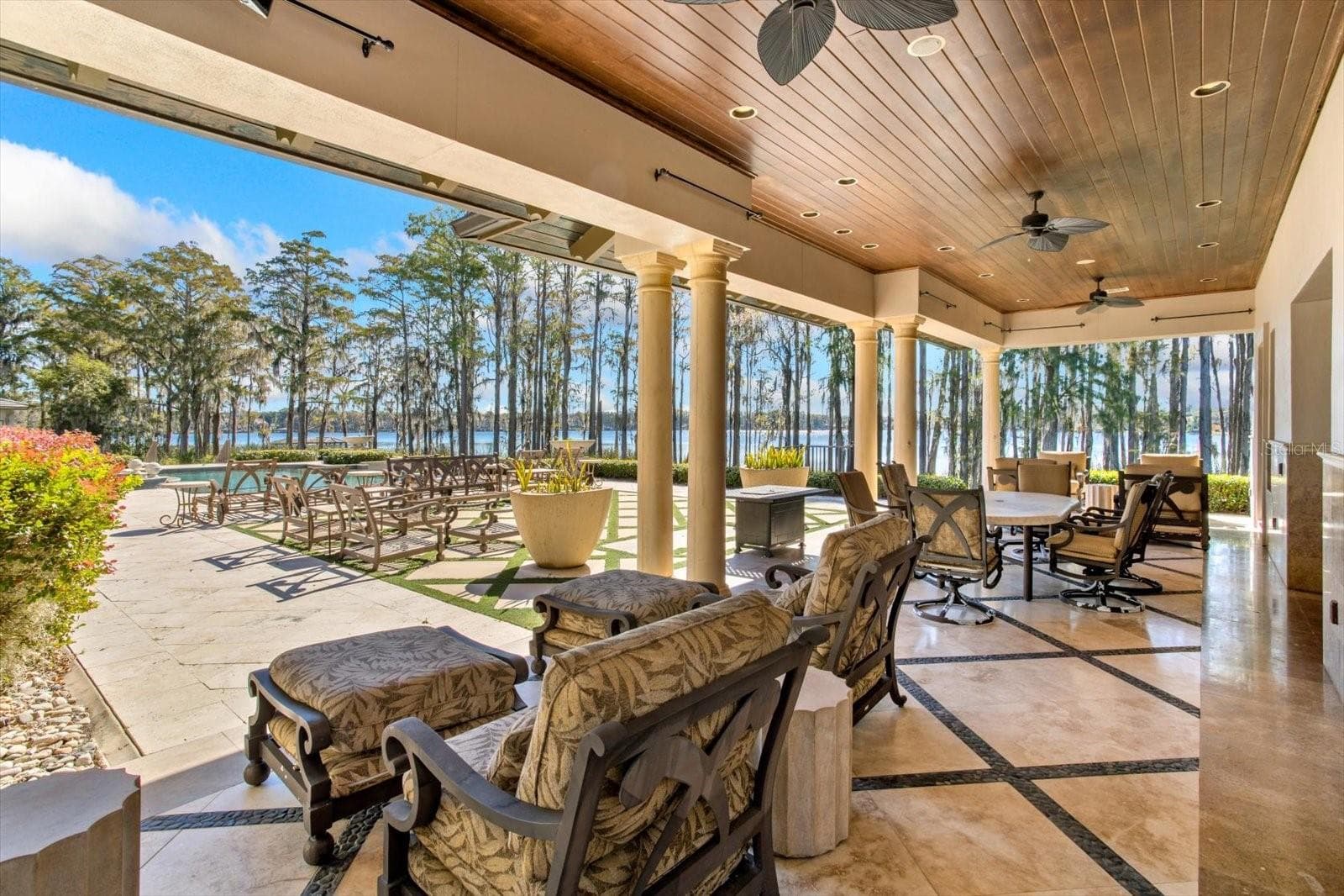 Guest suite patio - 5192 VARDON DR, WINDERMERE
