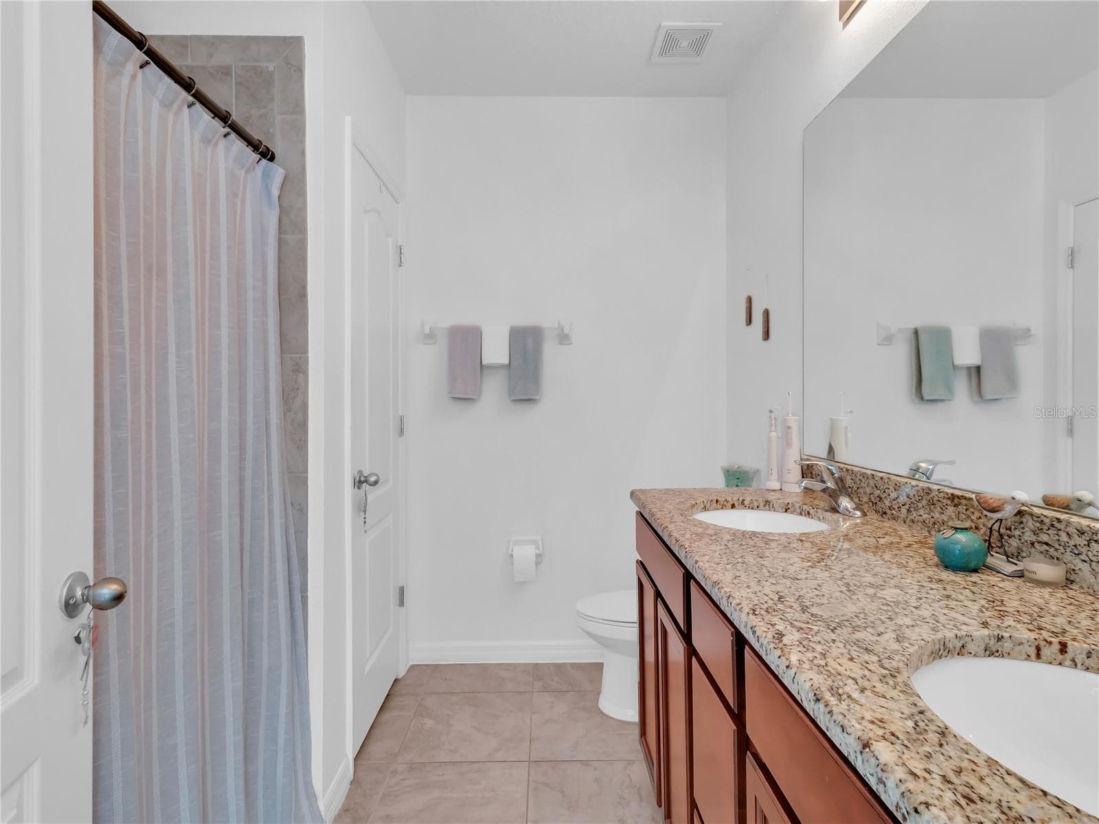 Townhouse at 8343 PINE RIVER RD, TAMPA, photo 17 of 31