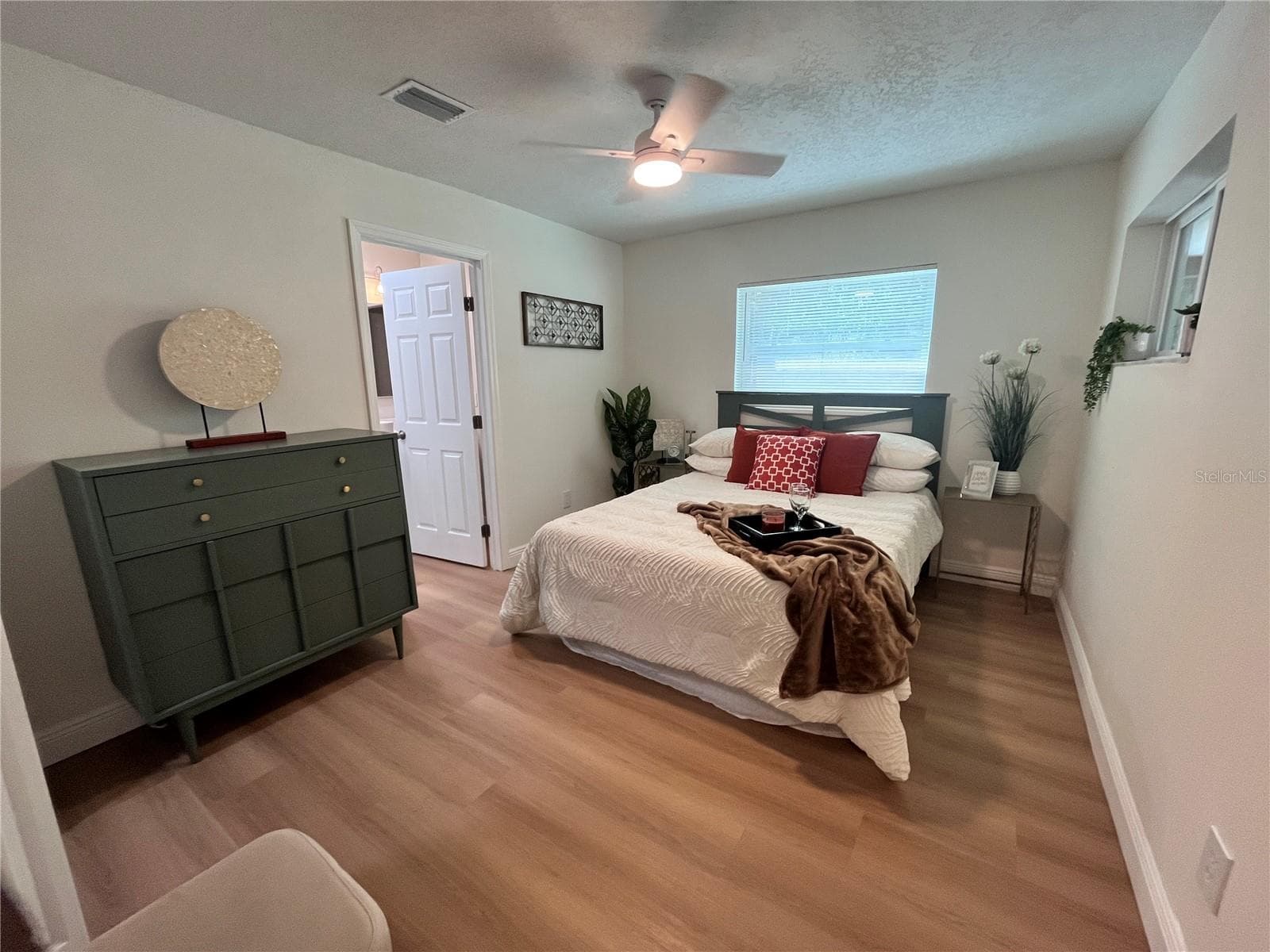 Primary Suite - 7728 WHISPER PL, ORLANDO