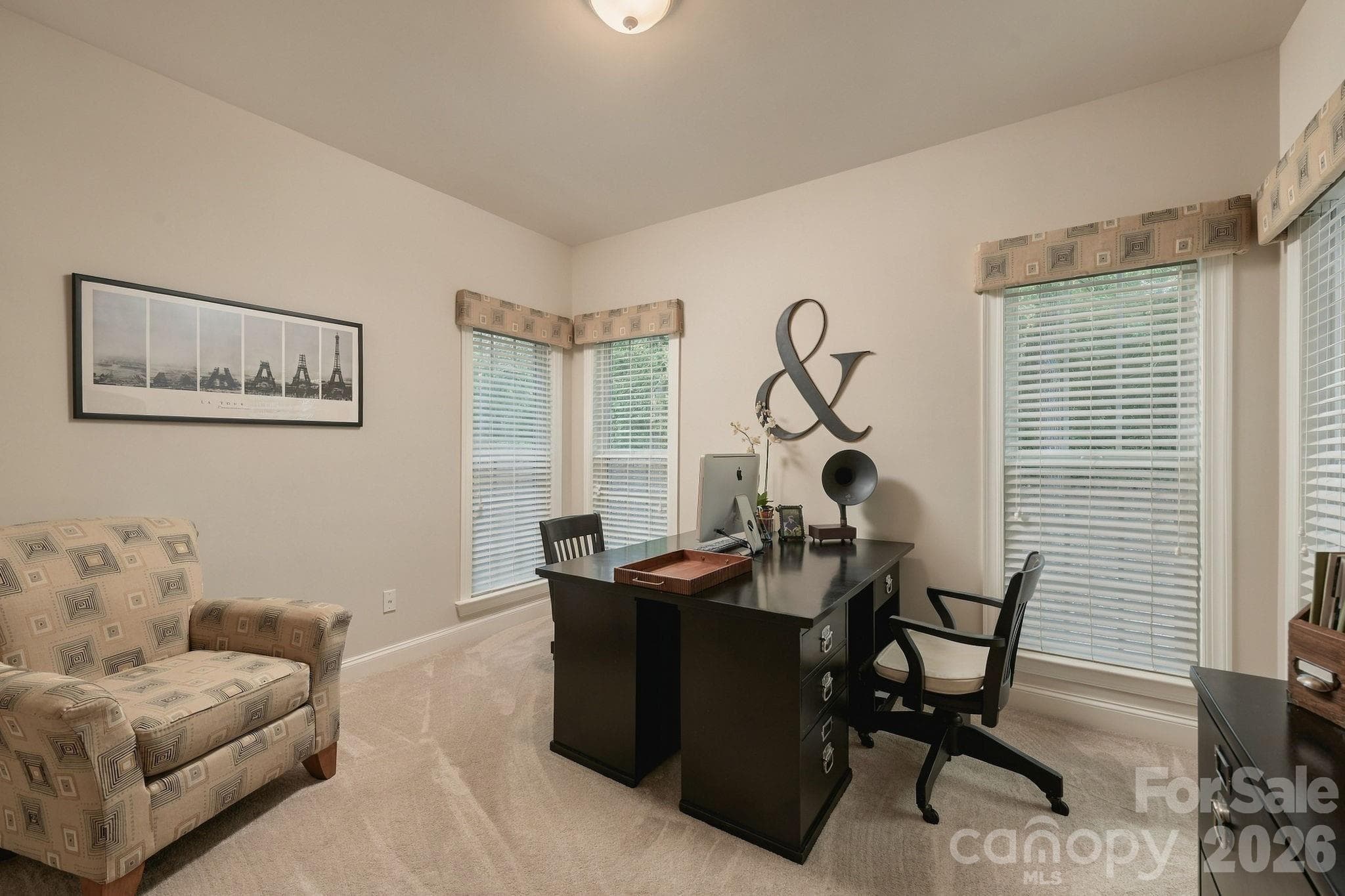 Single Family Residence at 2561 Fallbrook Place NW, Concord, photo 9 of 47