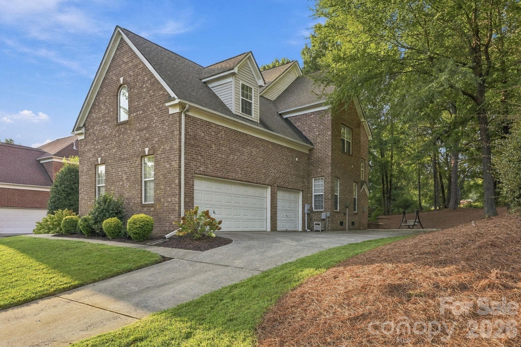 Single Family Residence at 2561 Fallbrook Place NW, Concord, photo 38 of 47