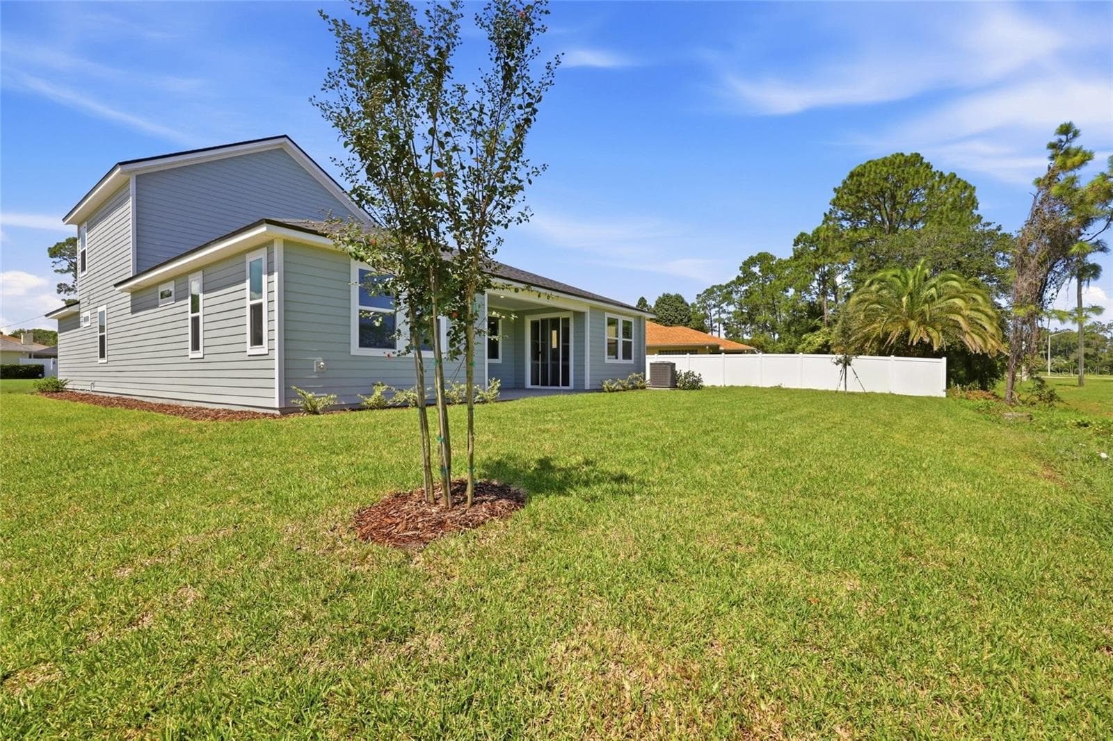 Single Family Residence at 55 WOODHOLLOW LN, PALM COAST, photo 41 of 49