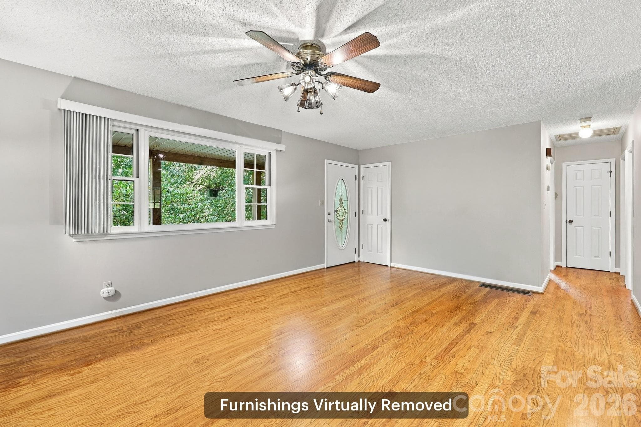 Furnishings Virtually Removed - 6 Cisco Road, Asheville