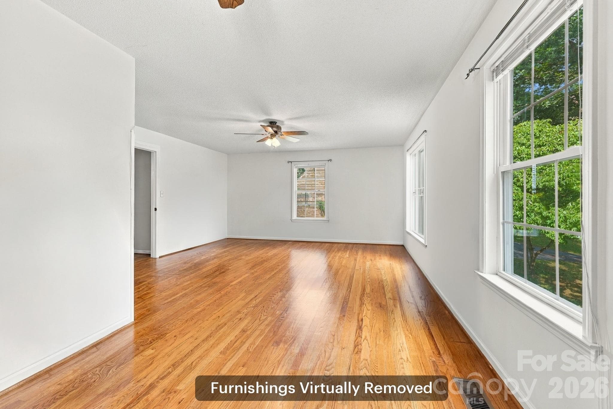 Furnishings Virtually Removed - 6 Cisco Road, Asheville