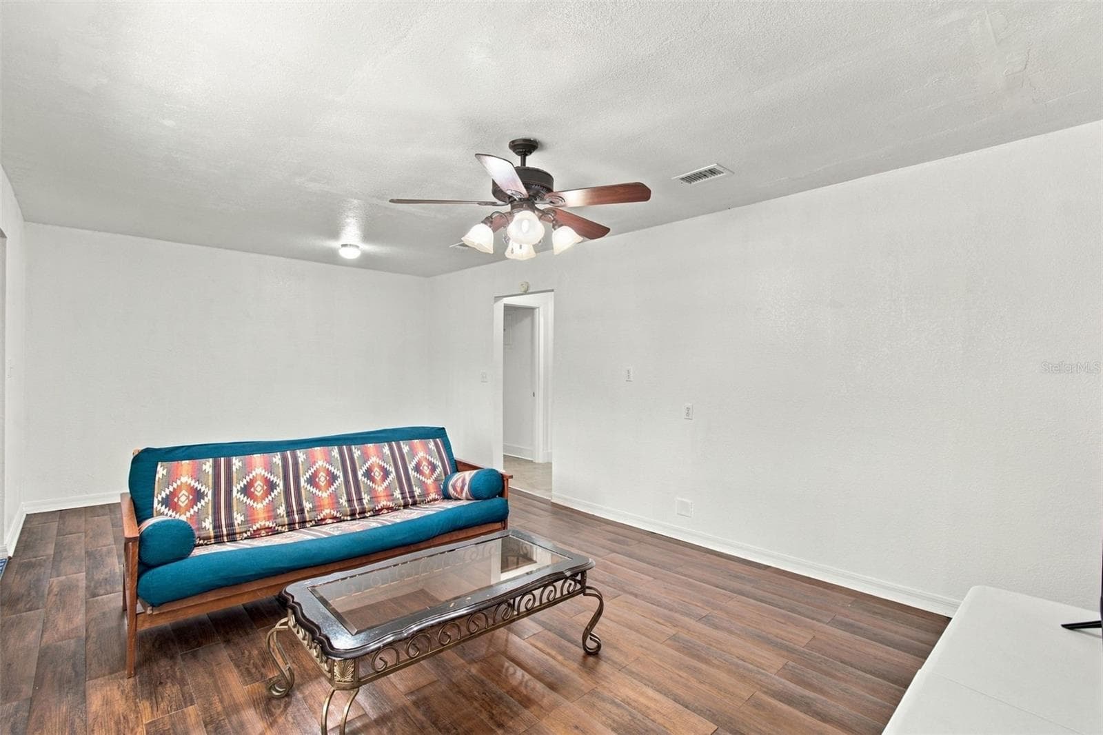 Single Family Residence at 1142 DOC COIL RD, BOWLING GREEN, photo 9 of 36