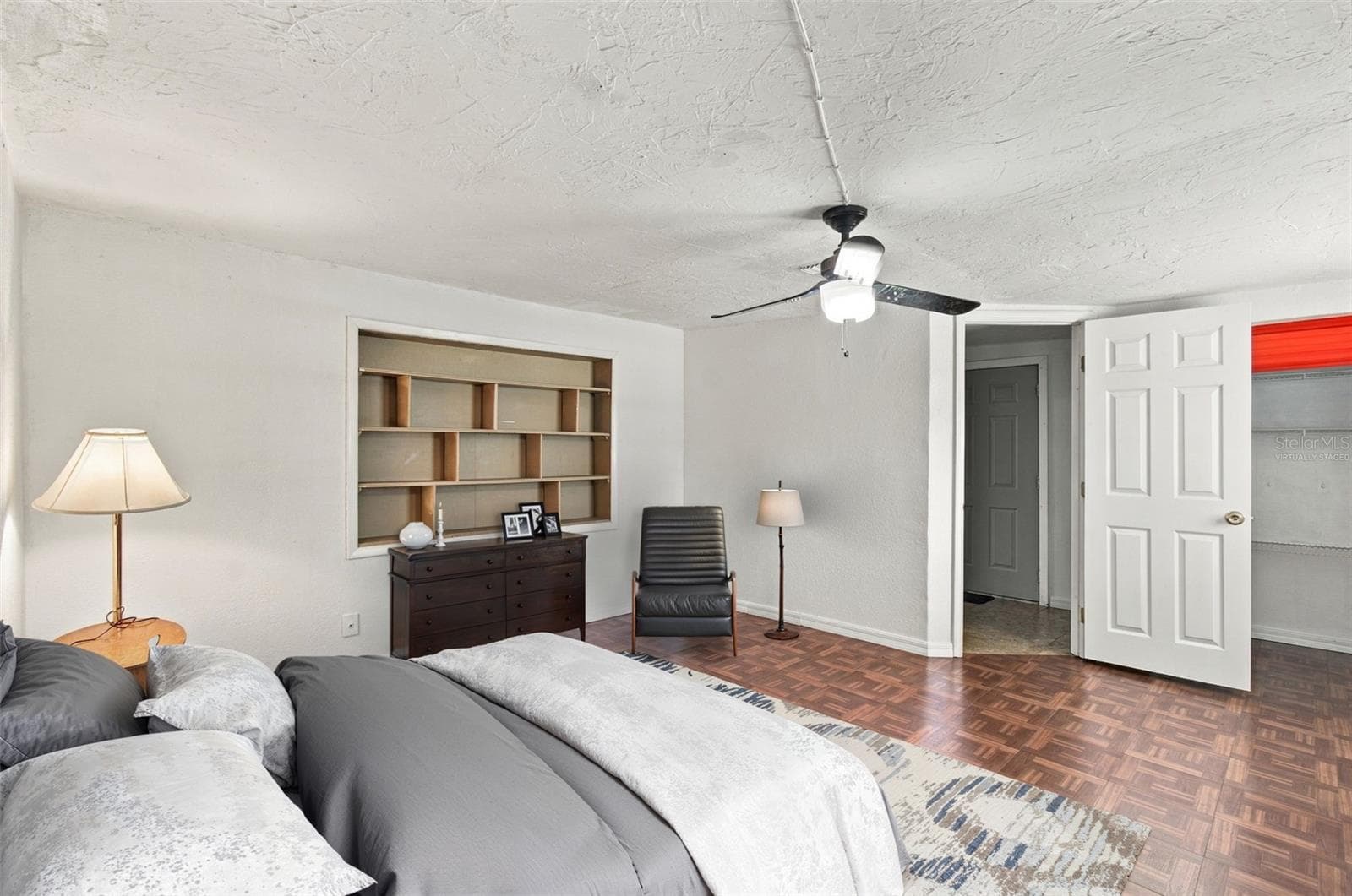 Virtually Staged - 1142 DOC COIL RD, BOWLING GREEN