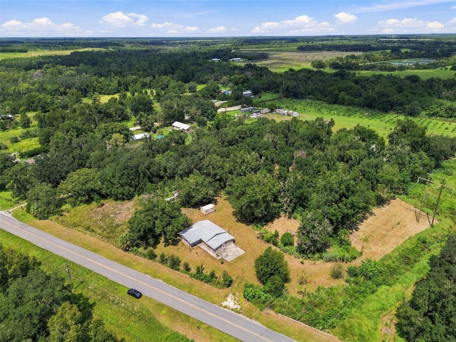 Single Family Residence at 1142 DOC COIL RD, BOWLING GREEN, photo 31 of 36