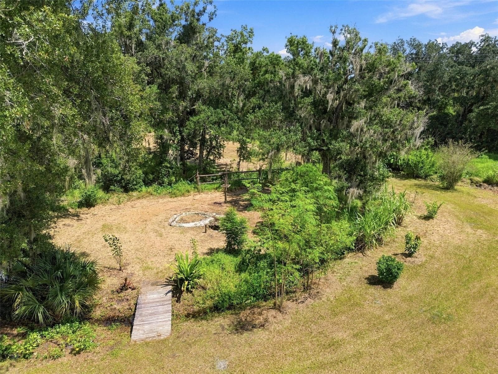 Single Family Residence at 1142 DOC COIL RD, BOWLING GREEN, photo 34 of 36