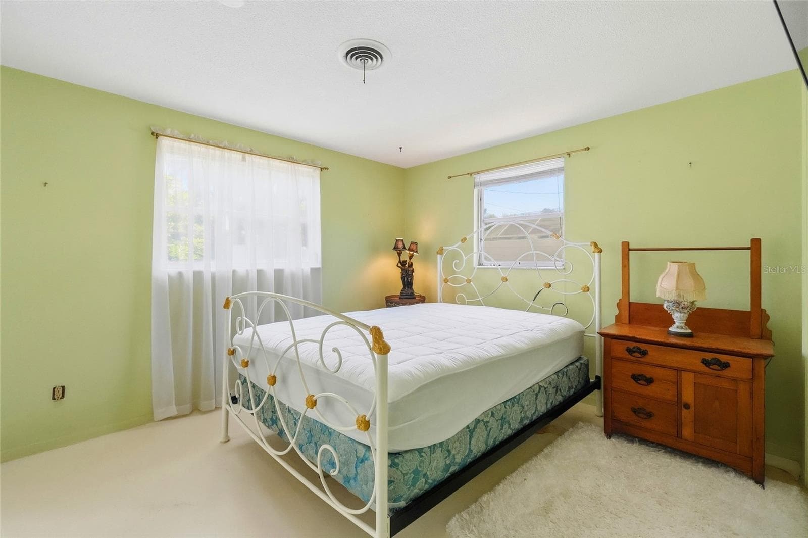 Single Family Residence at 437 BEACH PARK BLVD, VENICE, photo 22 of 33