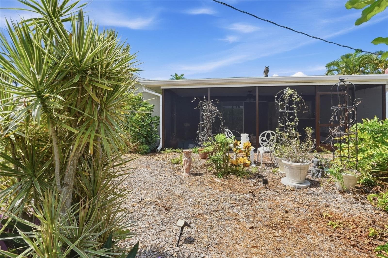 Single Family Residence at 437 BEACH PARK BLVD, VENICE, photo 28 of 33